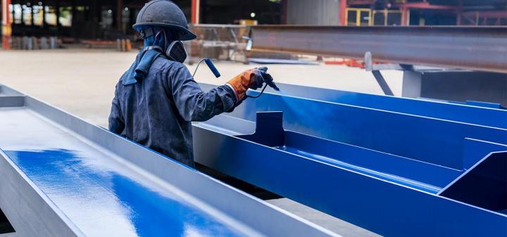 Nous offrons une protection efficace et durable à vos structures métalliques, grâce à l’application de peintures anti-corrosion